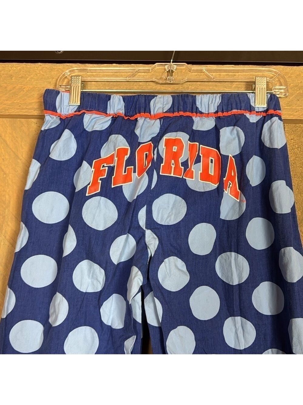 Florida Gators lounge pants / pajama pants with polka dots Size Medium - Picture 5 of 11